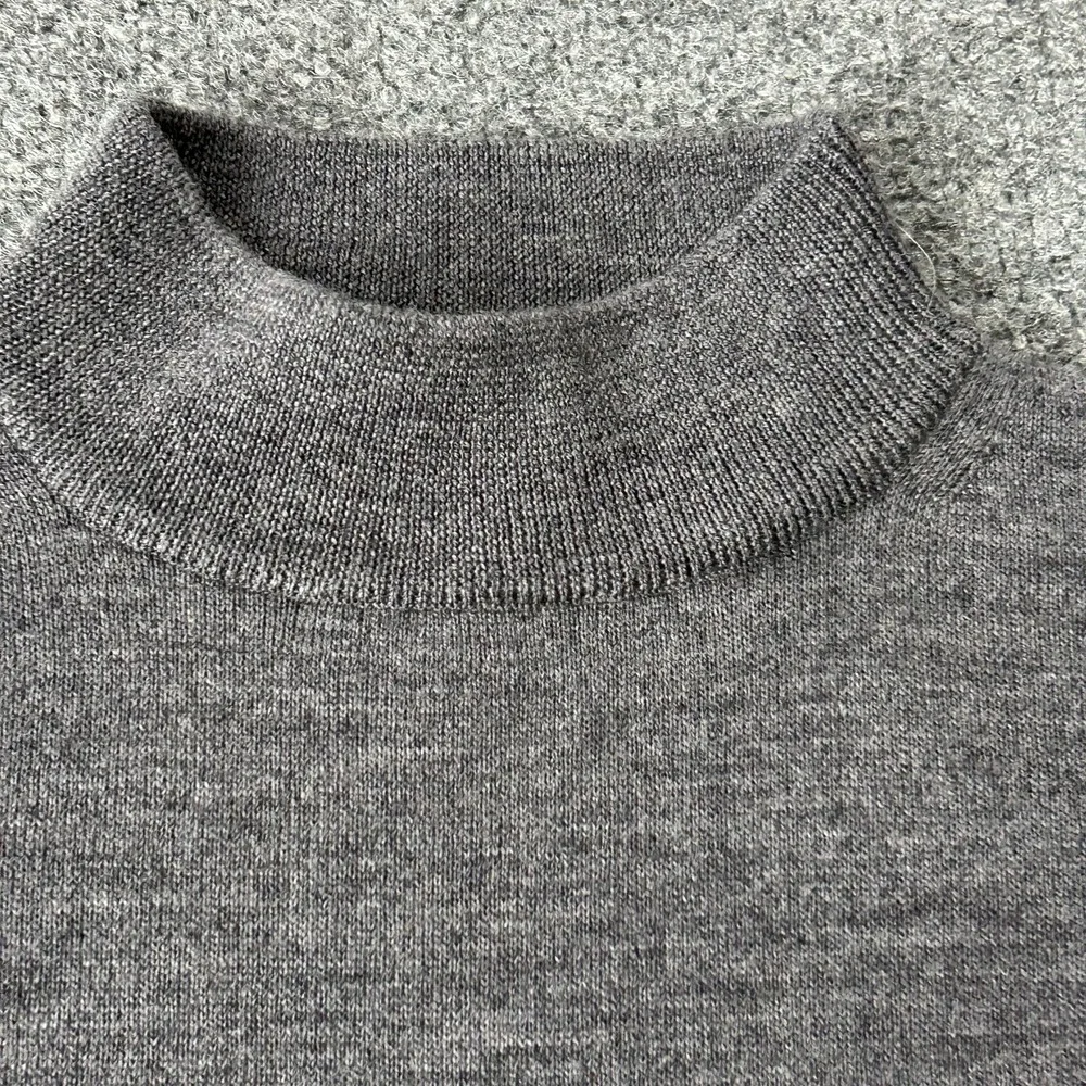Pendleton Sweater Men Large Gray Merino Wool Mock Neck‎ Knit Hong Kong Vintage